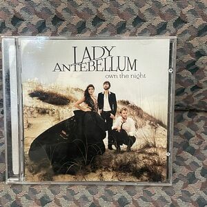 LADY ANTEBELLUM - We Owned The Night